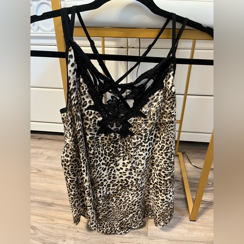 Leopard/Cheetah print tank top